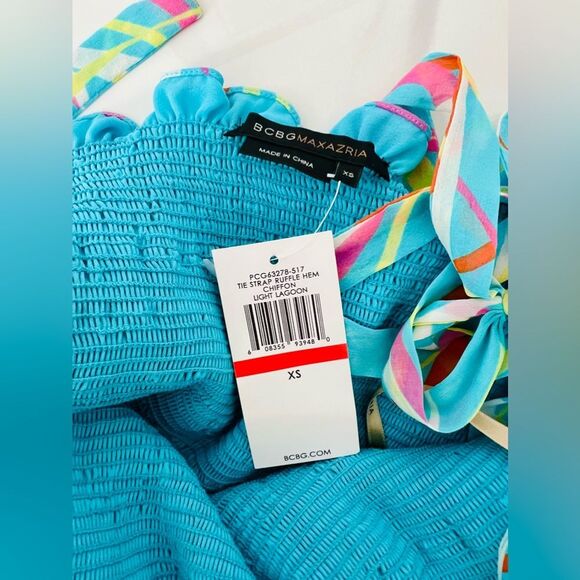 BCBGMAXAZRIA 100% Silk Teal Smocked Dress Extra Small NWT - Picture 4 of 8